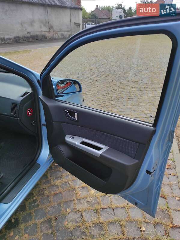 Хэтчбек Hyundai Getz 2008 в Ужгороде