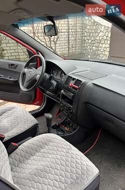 Хетчбек Hyundai Getz 2010 в 