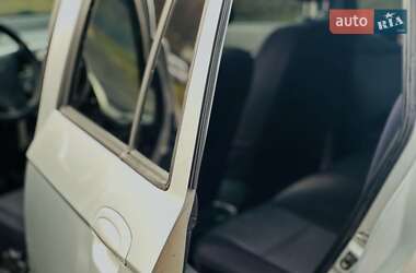 Хэтчбек Hyundai Getz 2006 в 