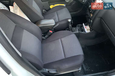 Хэтчбек Hyundai Getz 2010 в 