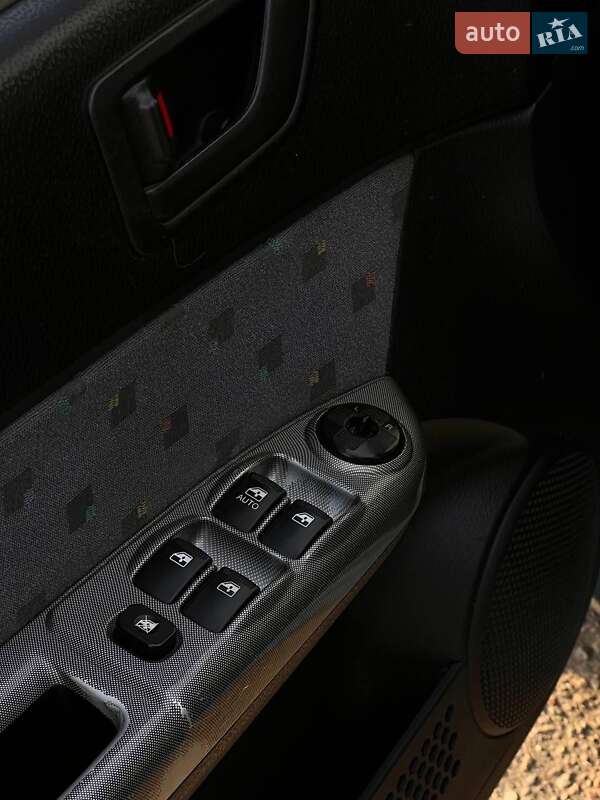 Хэтчбек Hyundai Getz 2005 в Кременчуге фото 13 Хэтчбек Hyundai Getz 2005 в Кременчуге