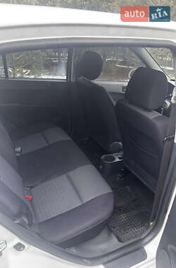 Хэтчбек Hyundai Getz 2010 в 