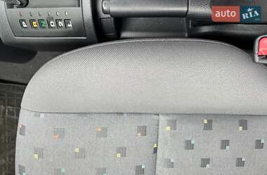 Хэтчбек Hyundai Getz 2005 в 