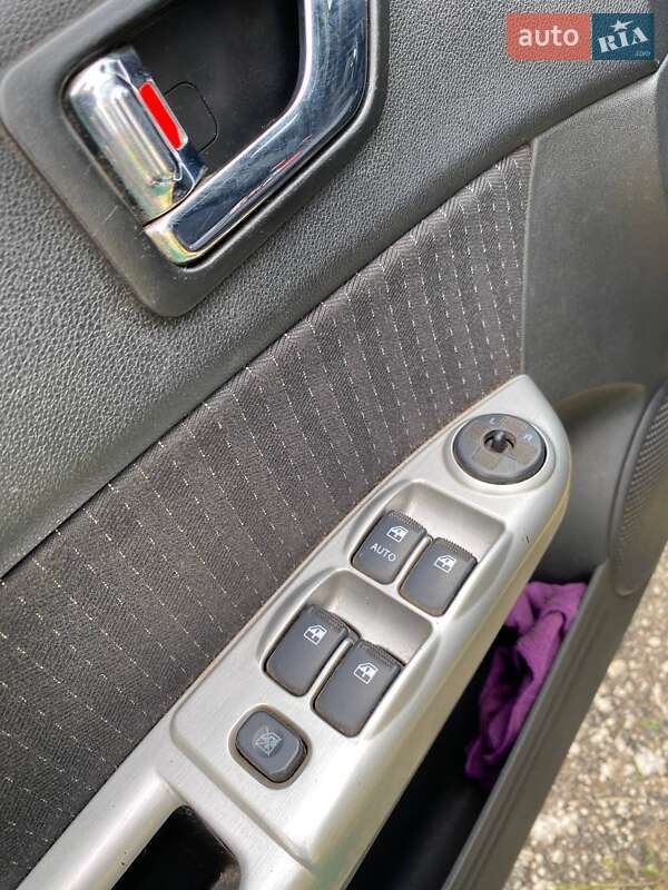 Хэтчбек Hyundai Getz 2006 в Вольногорске