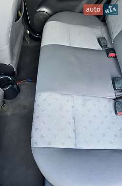 Хэтчбек Hyundai Getz 2004 в 