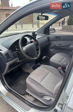 Хэтчбек Hyundai Getz 2003 в 
