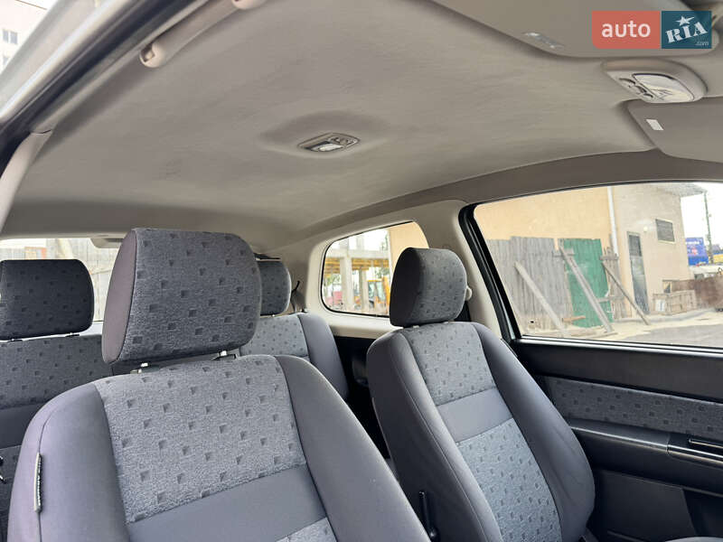 Хэтчбек Hyundai Getz 2004 в Киеве