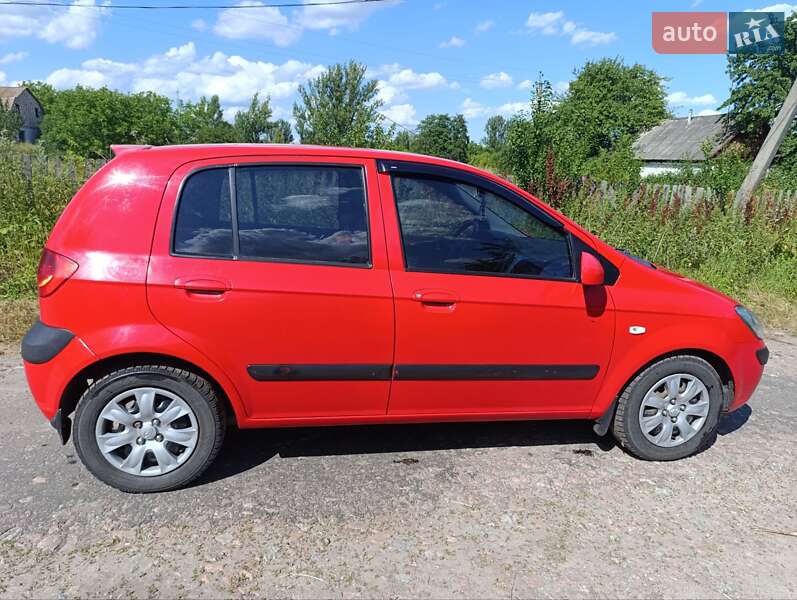 Хэтчбек Hyundai Getz 2008 в 