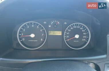 Хэтчбек Hyundai Getz 2010 в 