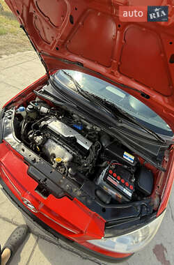 Хэтчбек Hyundai Getz 2006 в 