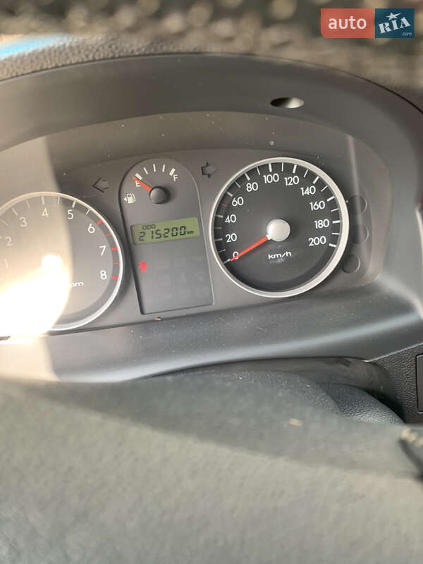 Хэтчбек Hyundai Getz 2006 в Отынии