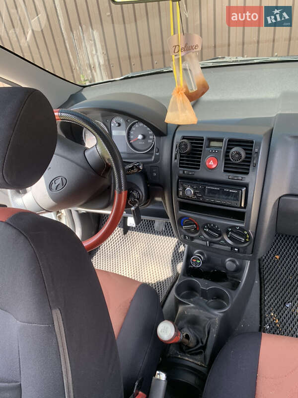 Хэтчбек Hyundai Getz 2006 в Отынии