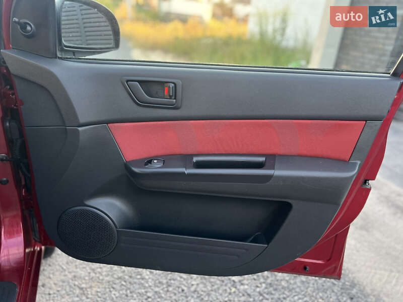 Хэтчбек Hyundai Getz 2008 в Луцке