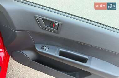 Хэтчбек Hyundai Getz 2010 в 