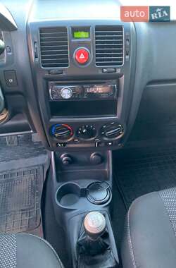Хэтчбек Hyundai Getz 2010 в 