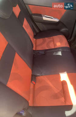 Хэтчбек Hyundai Getz 2006 в  фото 4 Хэтчбек Hyundai Getz 2006 в