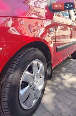Хэтчбек Hyundai Getz 2004 в 