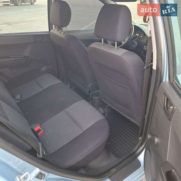 Хэтчбек Hyundai Getz 2010 в Днепре