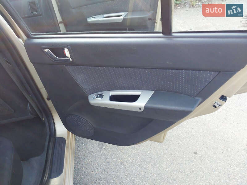 Хэтчбек Hyundai Getz 2008 в Днепре