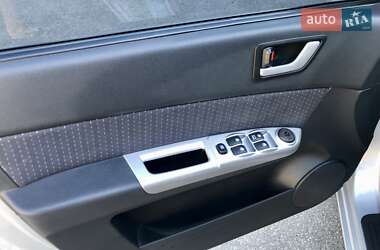 Хэтчбек Hyundai Getz 2009 в 