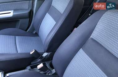 Хэтчбек Hyundai Getz 2009 в 