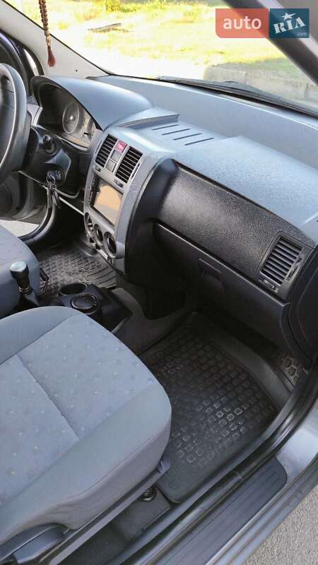 Хетчбек Hyundai Getz 2005 в Дніпрі