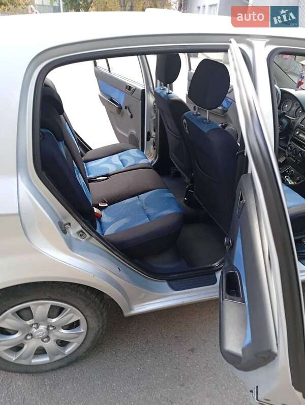 Хэтчбек Hyundai Getz 2006 в Павлограде фото 11 Хэтчбек Hyundai Getz 2006 в Павлограде
