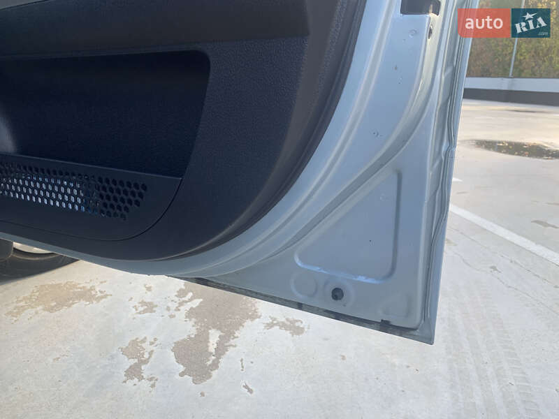 Хетчбек Hyundai Getz 2005 в Києві фото 11 Хетчбек Hyundai Getz 2005 в Києві