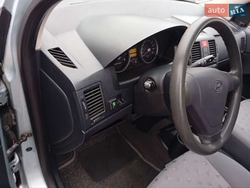 Хетчбек Hyundai Getz 2004 в Прилуках фото 3 Хетчбек Hyundai Getz 2004 в Прилуках