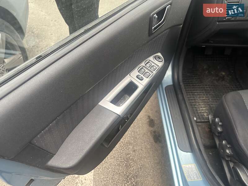 Хетчбек Hyundai Getz 2008 в Києві фото 6 Хетчбек Hyundai Getz 2008 в Києві