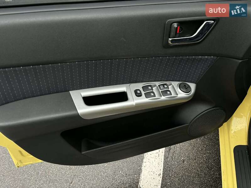 Хэтчбек Hyundai Getz 2008 в Киеве