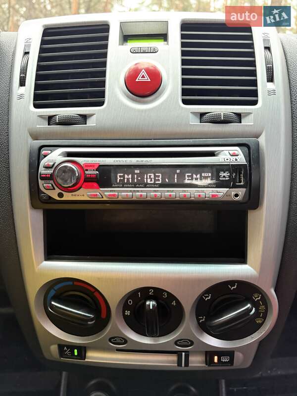 Хэтчбек Hyundai Getz 2009 в Киеве фото 29 Хэтчбек Hyundai Getz 2009 в Киеве