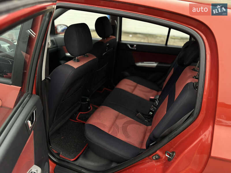 Хэтчбек Hyundai Getz 2006 в Киеве