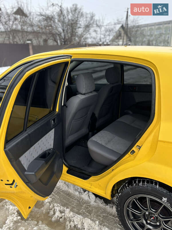 Хэтчбек Hyundai Getz 2004 в Сквире