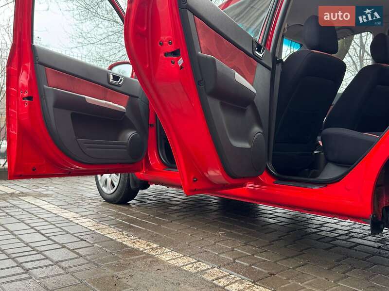 Хэтчбек Hyundai Getz 2007 в Одессе фото 24 Хэтчбек Hyundai Getz 2007 в Одессе