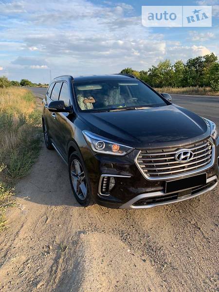 Позашляховик / Кросовер Hyundai Grand Santa Fe 2017 в Вознесенську