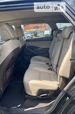 Внедорожник / Кроссовер Hyundai Grand Santa Fe 2015 в 