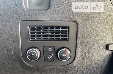 Внедорожник / Кроссовер Hyundai Grand Santa Fe 2015 в 