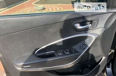 Внедорожник / Кроссовер Hyundai Grand Santa Fe 2014 в 