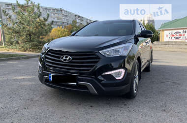 Внедорожник / Кроссовер Hyundai Grand Santa Fe 2014 в 