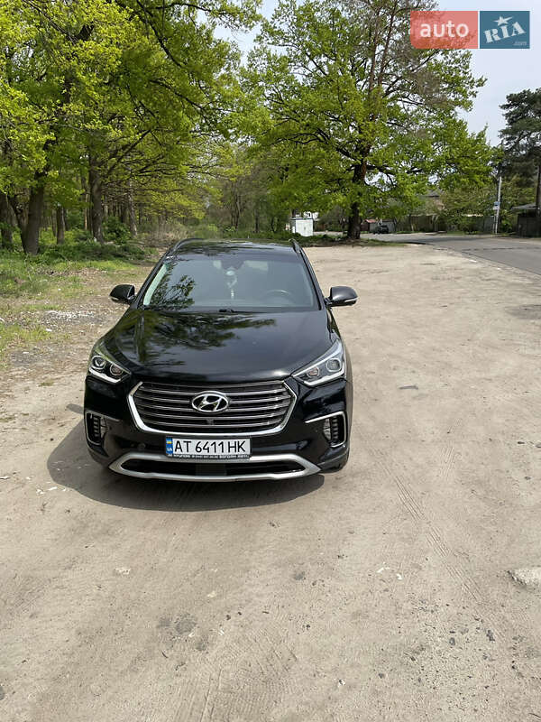 Hyundai Grand Santa Fe 2017