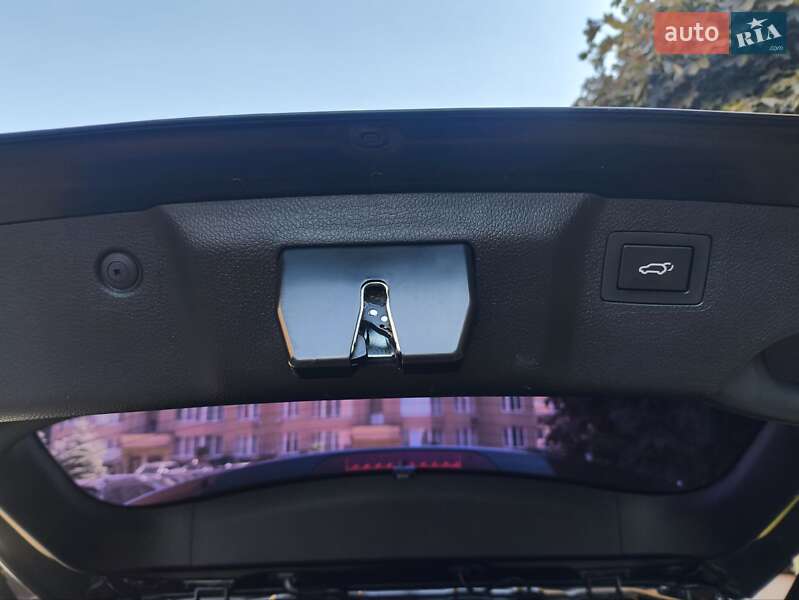 Внедорожник / Кроссовер Hyundai Grand Santa Fe 2014 в Киеве