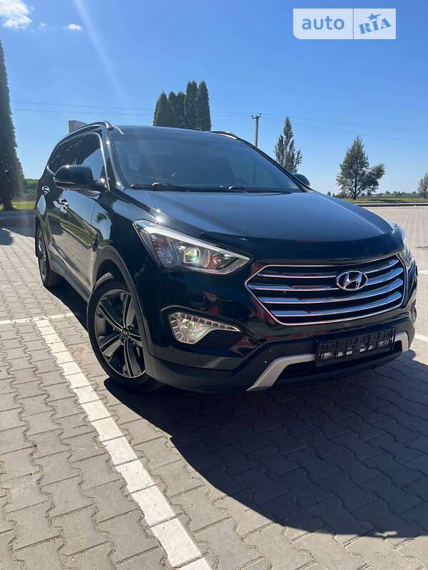 Внедорожник / Кроссовер Hyundai Grand Santa Fe 2015 в Красилове