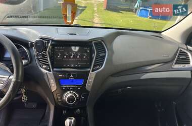 Позашляховик / Кросовер Hyundai Grand Santa Fe 2015 в 