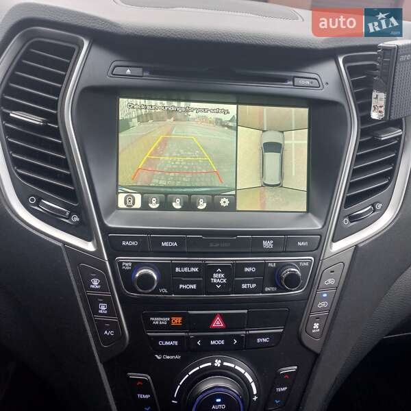 Позашляховик / Кросовер Hyundai Grand Santa Fe 2016 в Надвірній