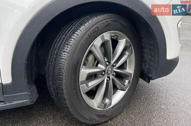 Внедорожник / Кроссовер Hyundai Grand Santa Fe 2015 в 