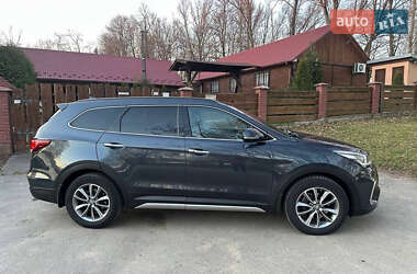 Позашляховик / Кросовер Hyundai Grand Santa Fe 2018 в 