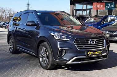 Позашляховик / Кросовер Hyundai Grand Santa Fe 2018 в 