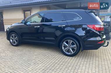 Внедорожник / Кроссовер Hyundai Grand Santa Fe 2016 в 