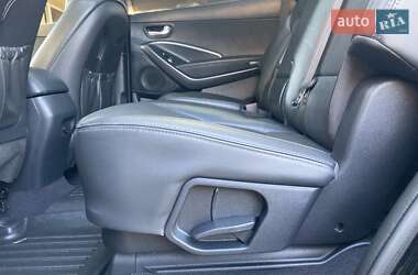 Внедорожник / Кроссовер Hyundai Grand Santa Fe 2016 в 